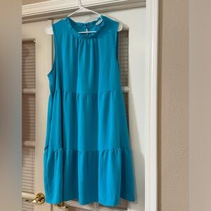 Sleeveless blue dress